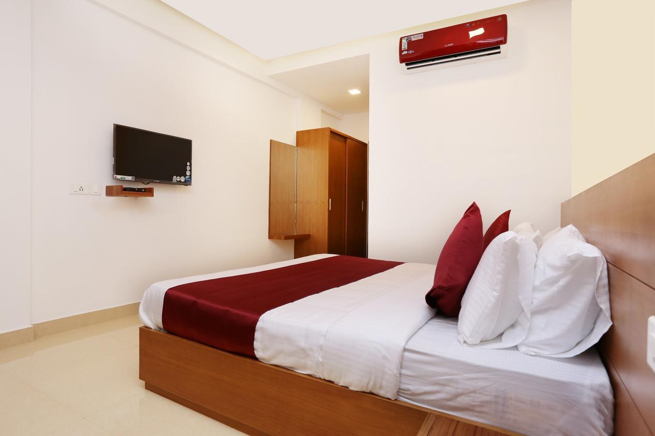 Hotel Ayodhya Residency Calicut Eksteriør billede