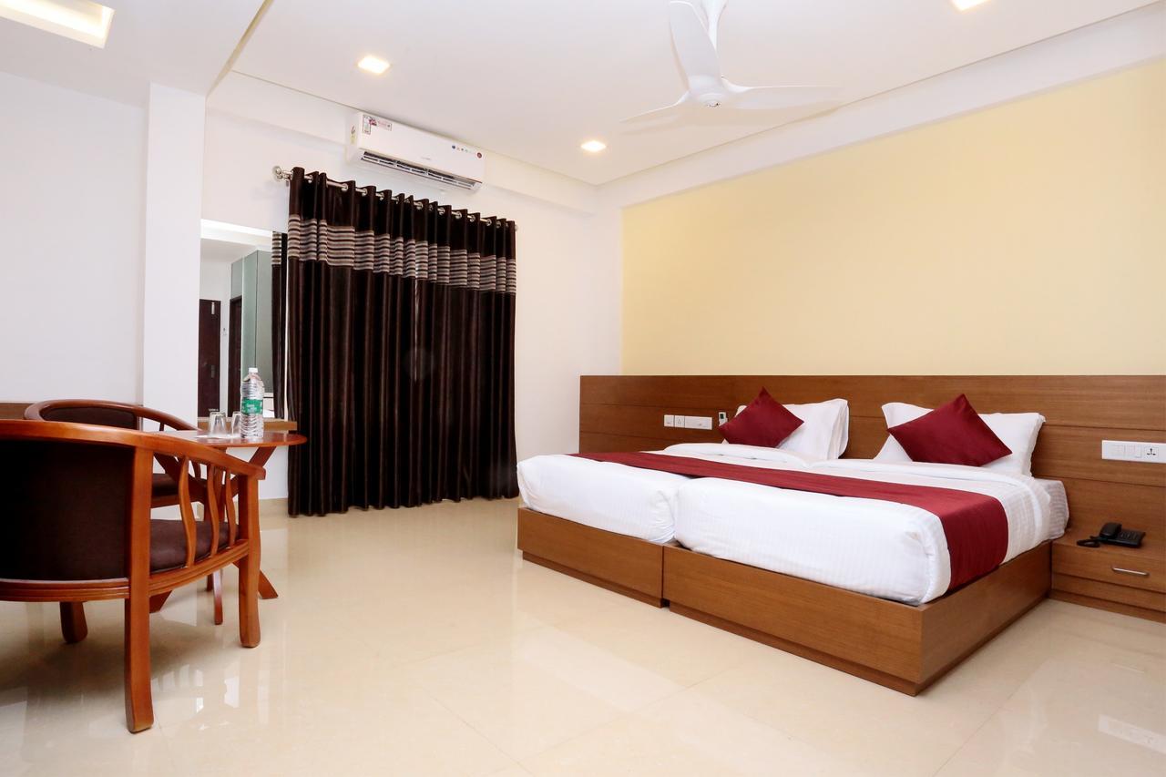 Hotel Ayodhya Residency Calicut Eksteriør billede